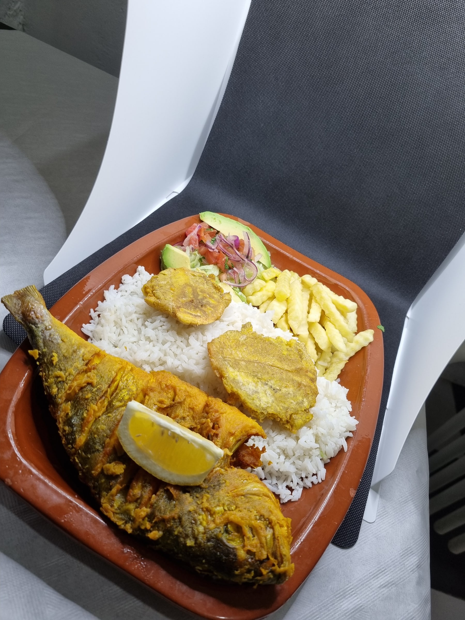 Pescado frito en La Casa de Diego 2